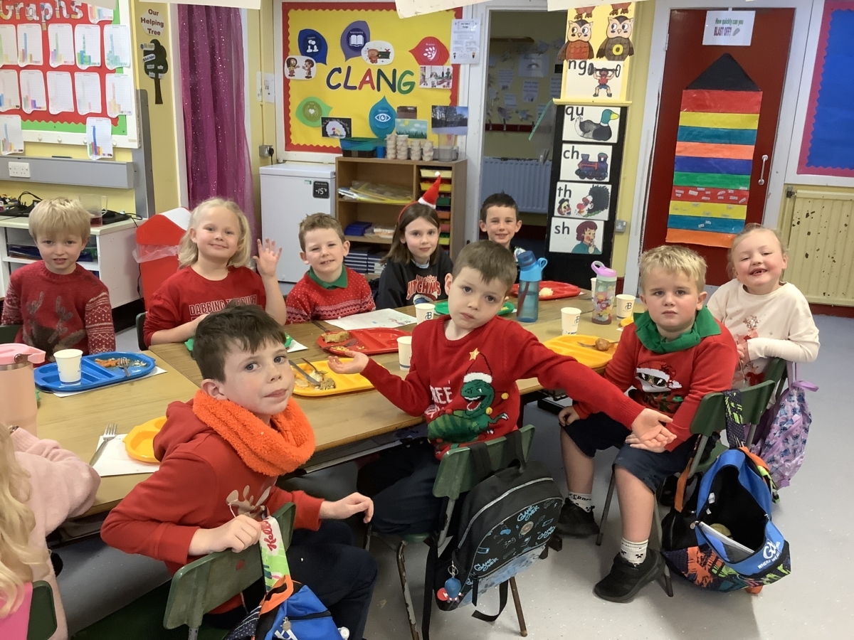 Christmas Dinner 2024 Mary Queen of Peace Primary School, Glenravel