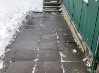 9B8C376A 75Bb 4568 Aa17 8C0E183B033A